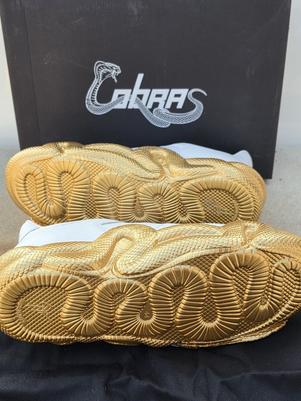 Giuseppe Zanotti Cobra sneakers Size 11 - Picture 10 of 16
